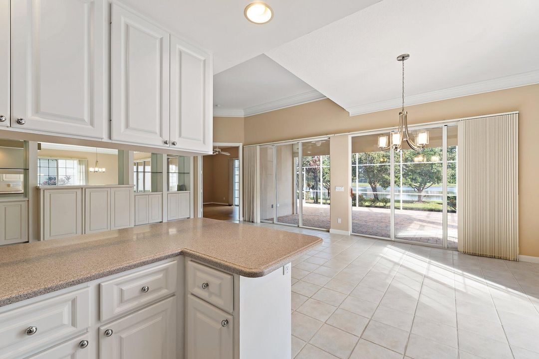 En Renta: $3,600 (3 camas, 2 baños, 2023 Pies cuadrados)