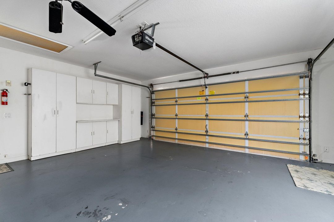 En Renta: $3,600 (3 camas, 2 baños, 2023 Pies cuadrados)