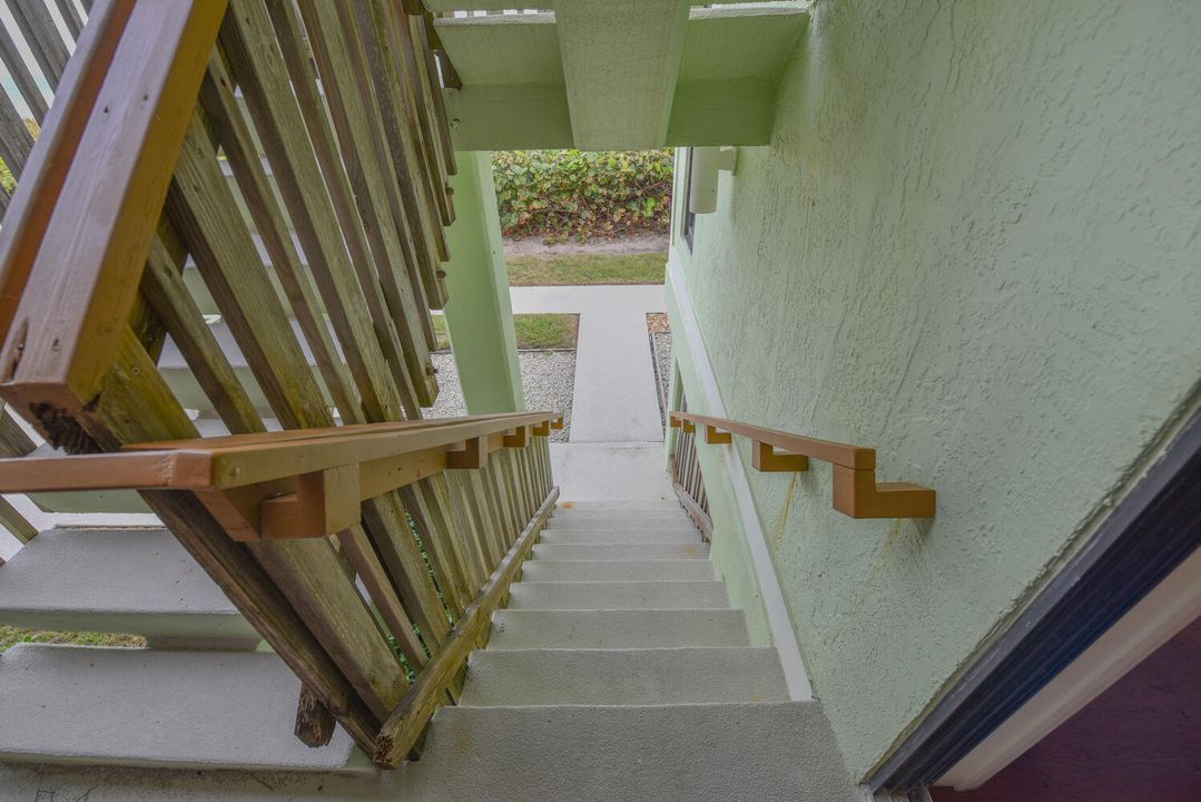 For Sale: $499,990 (1 beds, 1 baths, 937 Square Feet)