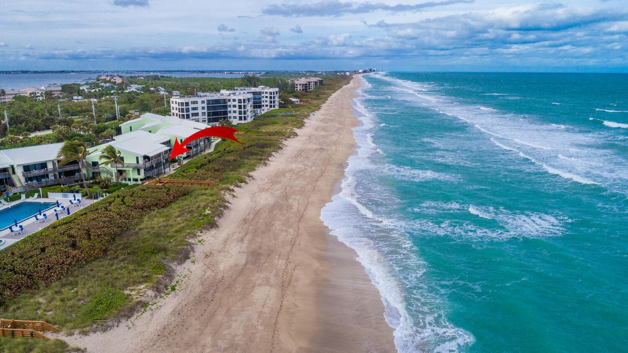 For Sale: $499,990 (1 beds, 1 baths, 937 Square Feet)