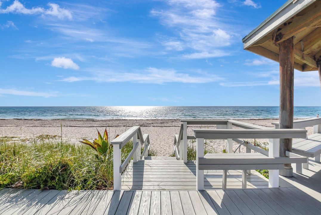 Active With Contract: $4,000 (2 beds, 1 baths, 1015 Square Feet)