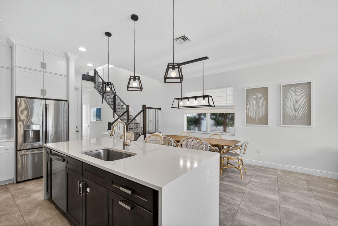 Active With Contract: $1,295,000 (4 beds, 4 baths, 2628 Square Feet)