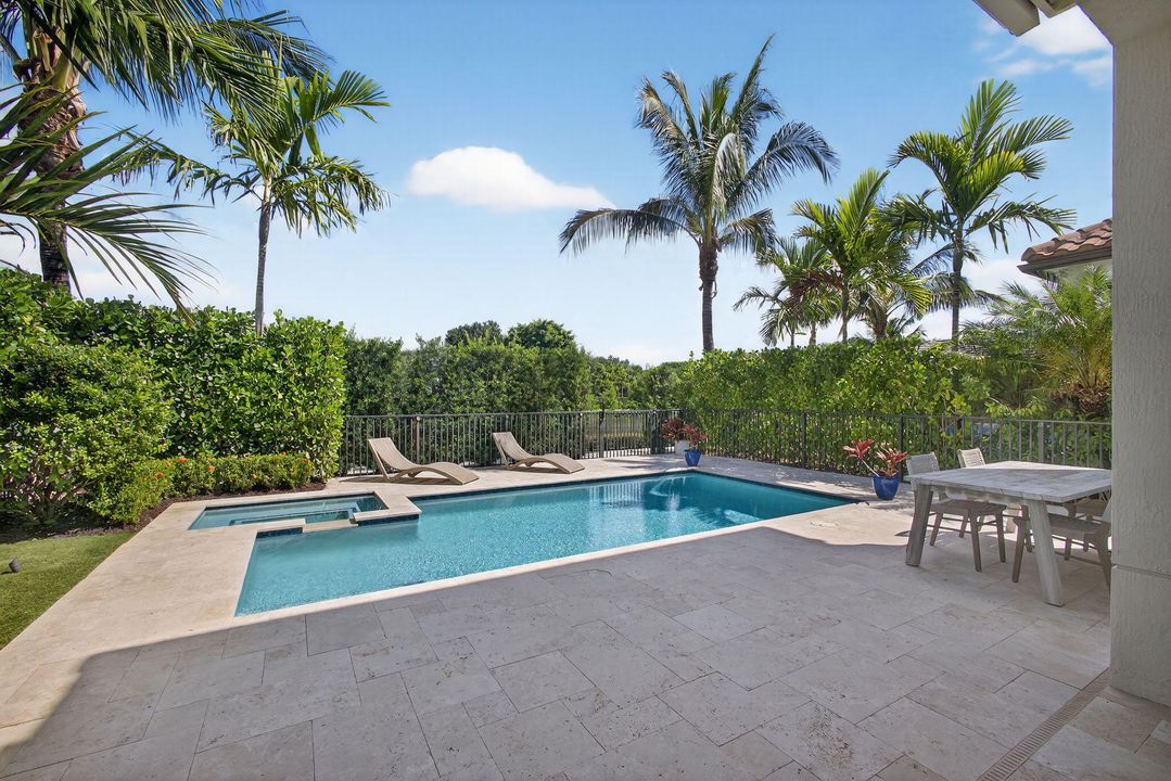 Active With Contract: $1,295,000 (4 beds, 4 baths, 2628 Square Feet)