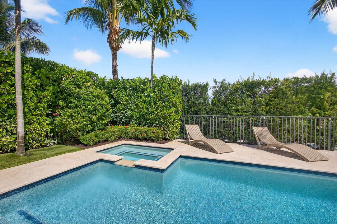 Active With Contract: $1,295,000 (4 beds, 4 baths, 2628 Square Feet)