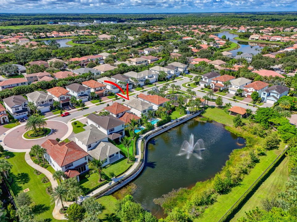 Active With Contract: $1,295,000 (4 beds, 4 baths, 2628 Square Feet)