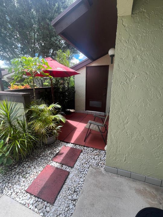En Venta: $199,000 (2 camas, 2 baños, 1298 Pies cuadrados)