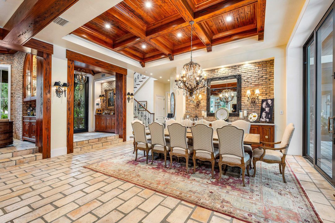 En Venta: $10,995,000 (6 camas, 7 baños, 7438 Pies cuadrados)