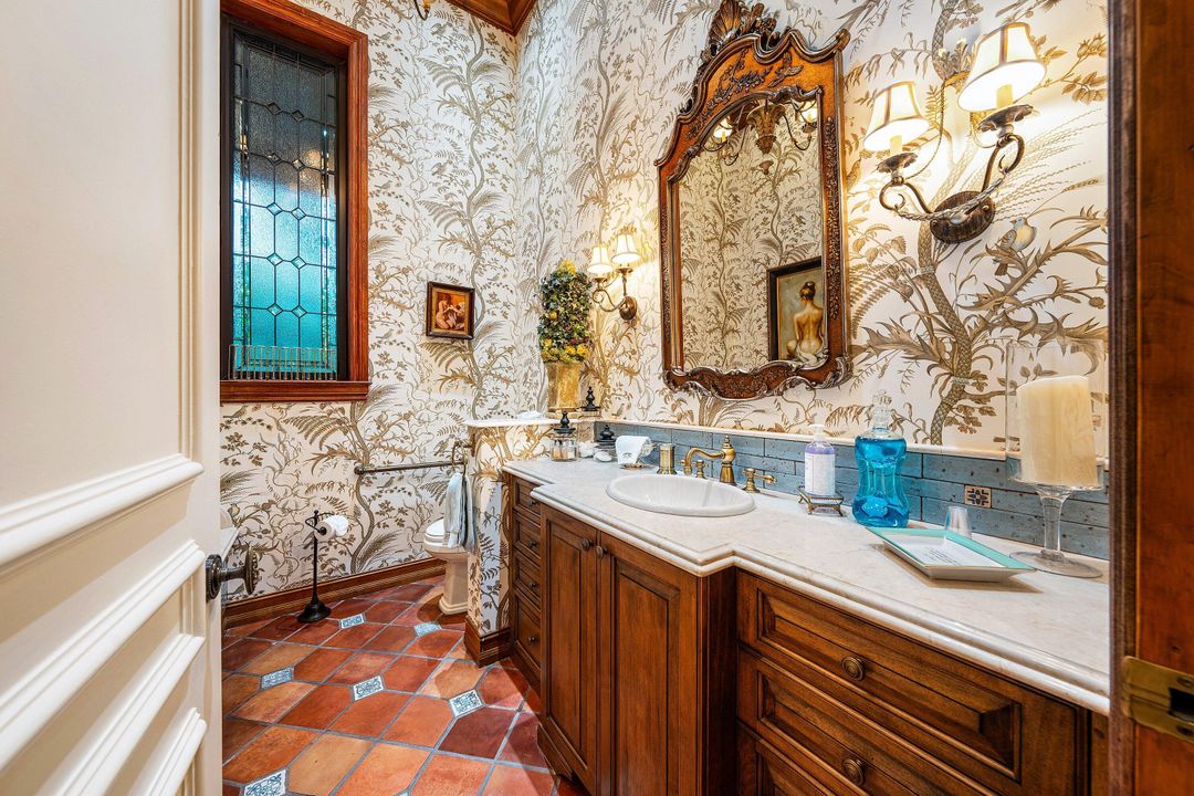 En Venta: $10,995,000 (6 camas, 7 baños, 7438 Pies cuadrados)