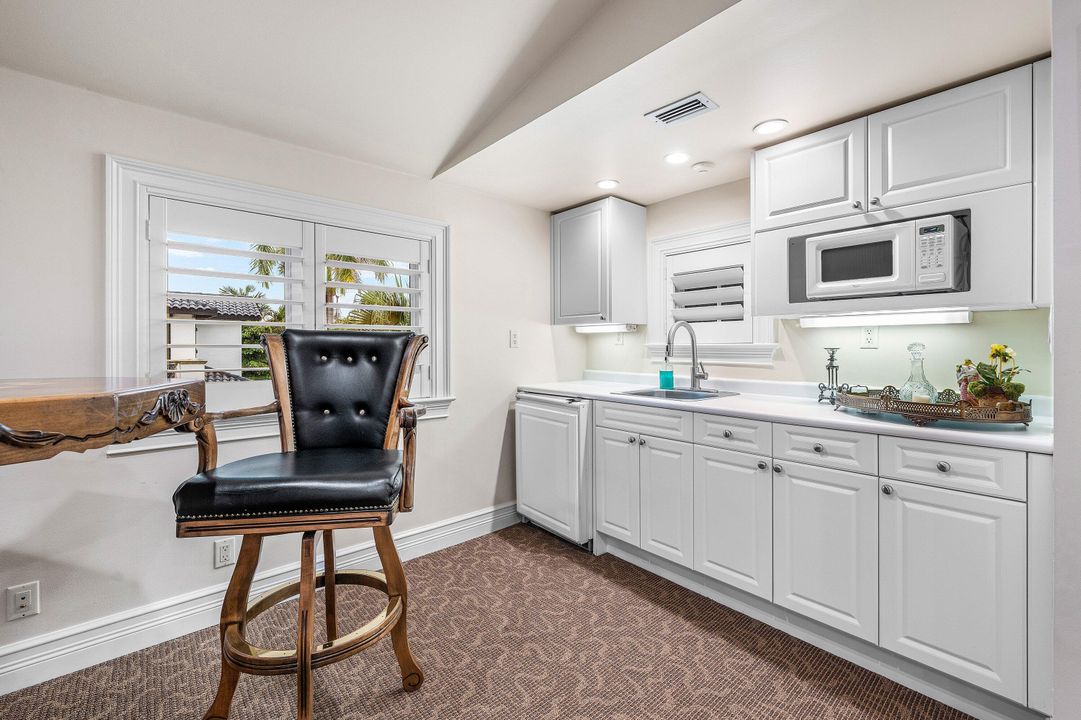 En Venta: $10,995,000 (6 camas, 7 baños, 7438 Pies cuadrados)