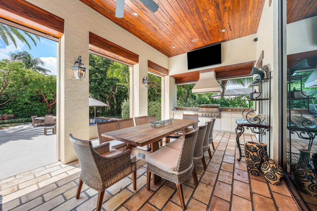 En Venta: $10,995,000 (6 camas, 7 baños, 7438 Pies cuadrados)