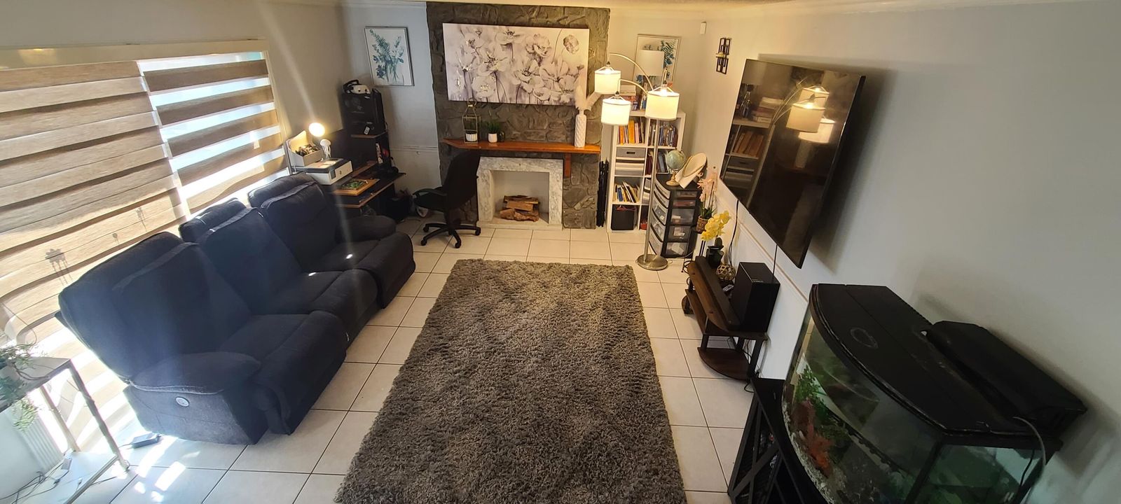 待售: $295,000 (2 贝兹, 2 浴室, 1232 平方英尺)