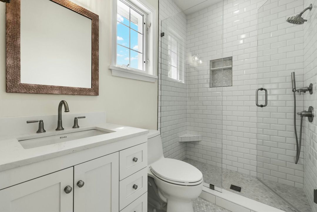 出租: $25,000 (2 贝兹, 2 浴室, 1928 平方英尺)