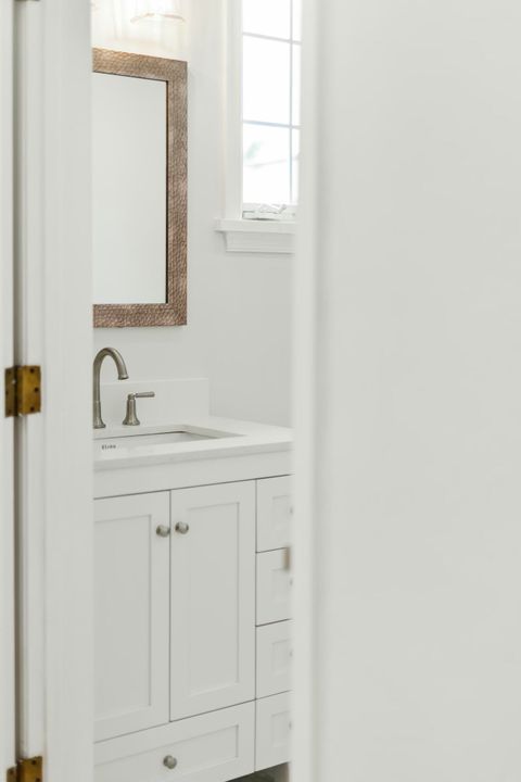 出租: $25,000 (2 贝兹, 2 浴室, 1928 平方英尺)