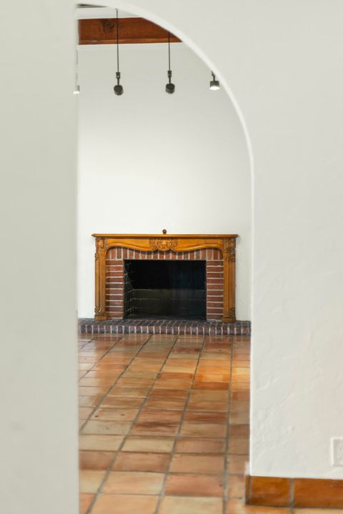 出租: $25,000 (2 贝兹, 2 浴室, 1928 平方英尺)