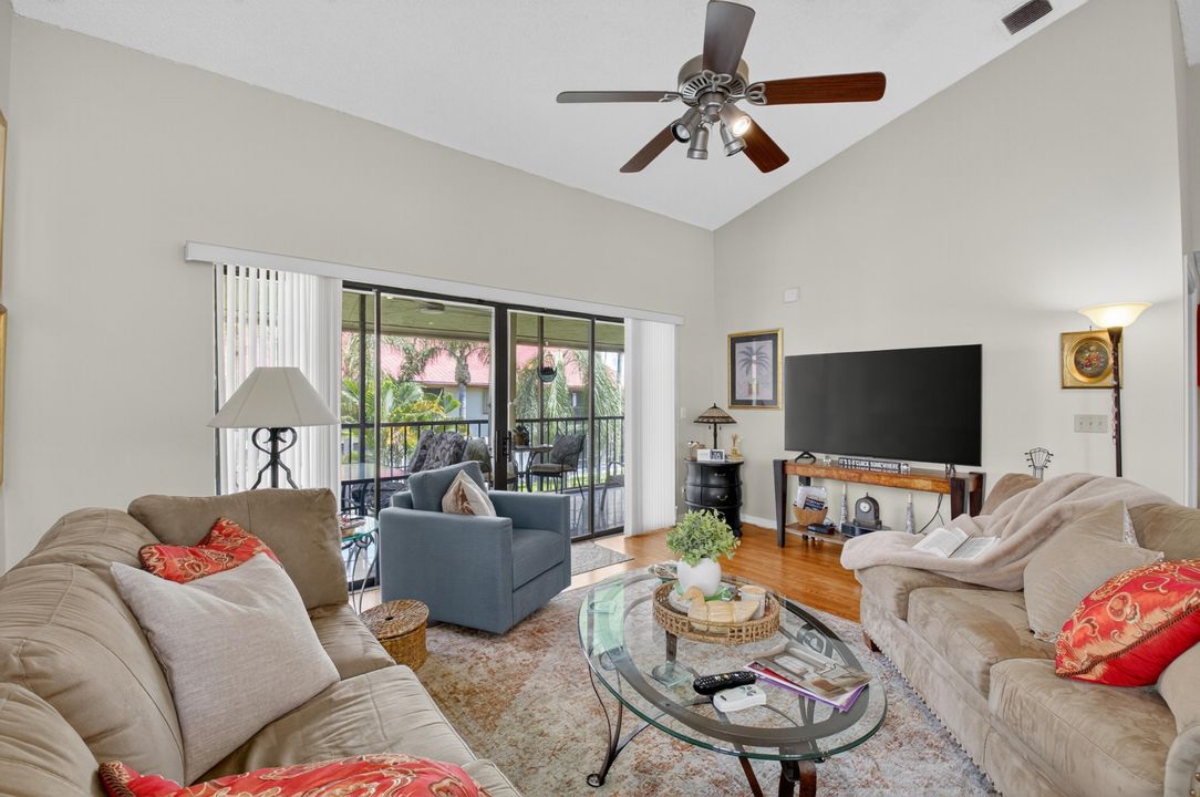 出租: $5,500 (3 贝兹, 2 浴室, 1620 平方英尺)