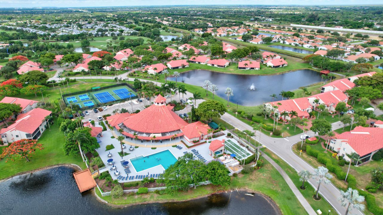 出租: $5,500 (3 贝兹, 2 浴室, 1620 平方英尺)