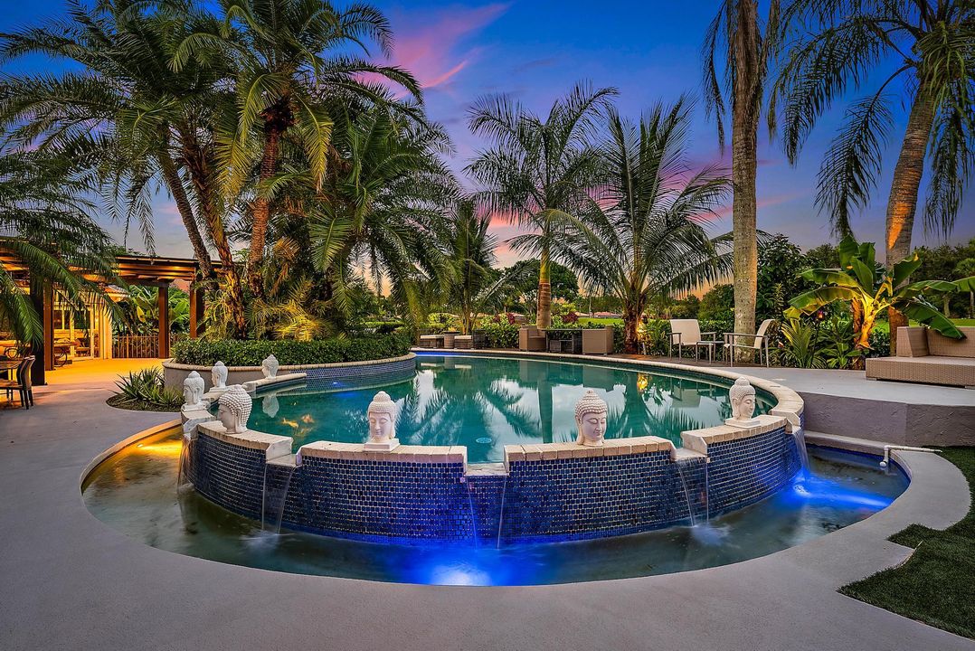 For Sale: $2,999,000 (4 beds, 5 baths, 5308 Square Feet)