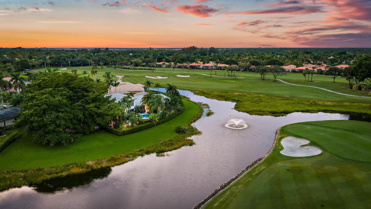 For Sale: $2,999,000 (4 beds, 5 baths, 5308 Square Feet)