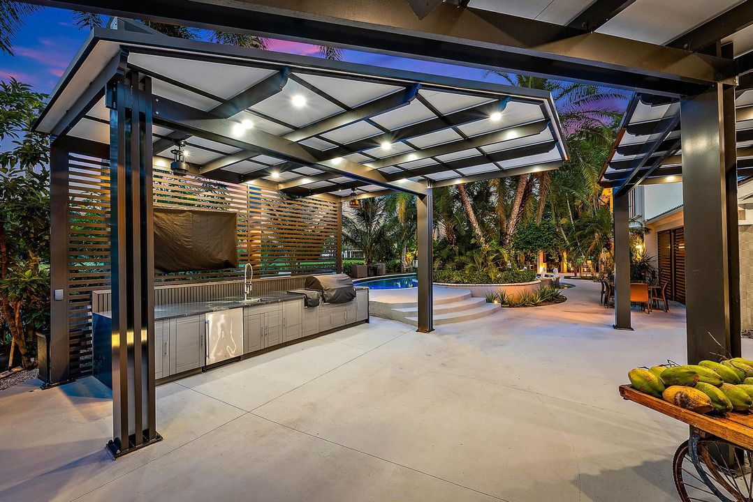 For Sale: $2,999,000 (4 beds, 5 baths, 5308 Square Feet)