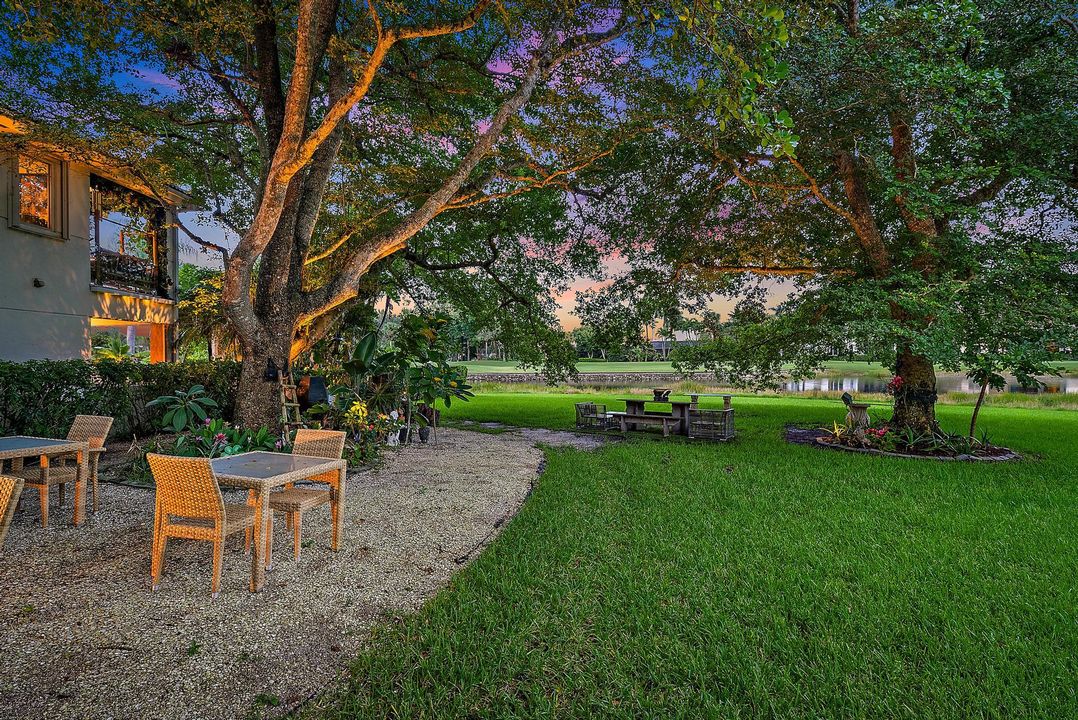 For Sale: $2,999,000 (4 beds, 5 baths, 5308 Square Feet)