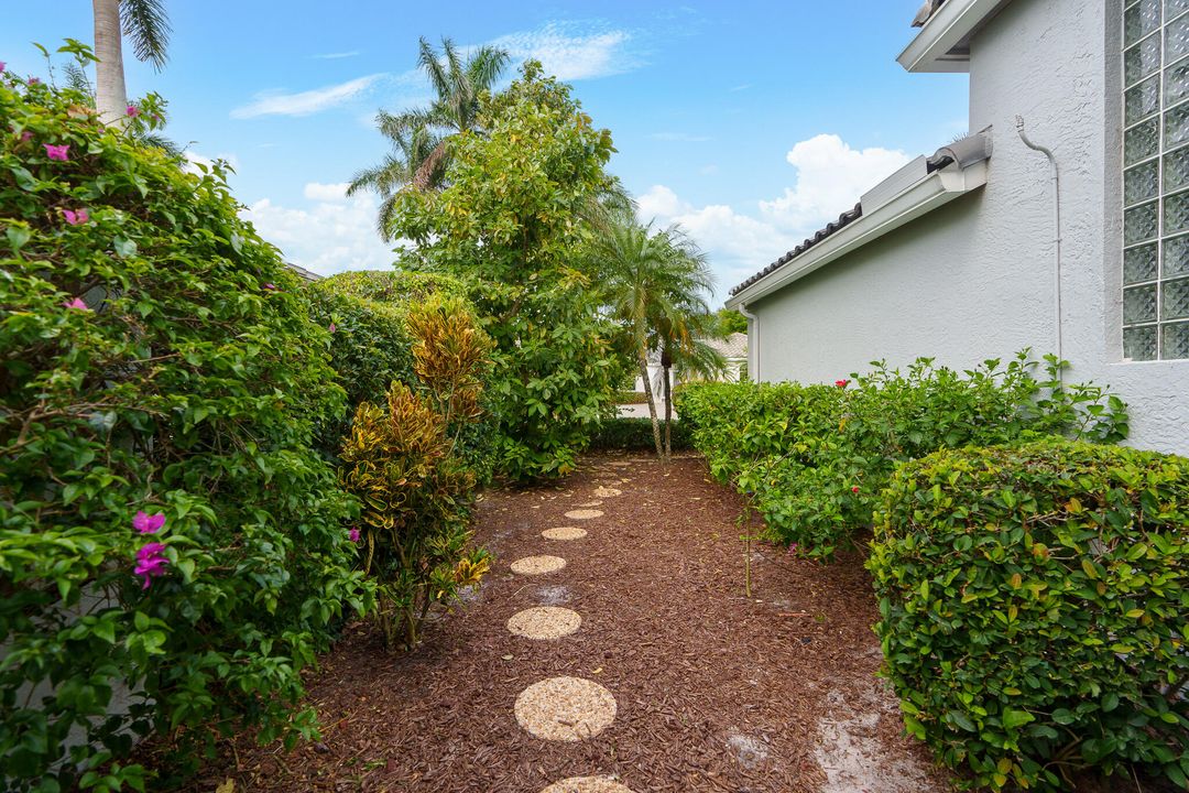 Activo con contrato: $1,195,000 (3 camas, 2 baños, 2706 Pies cuadrados)