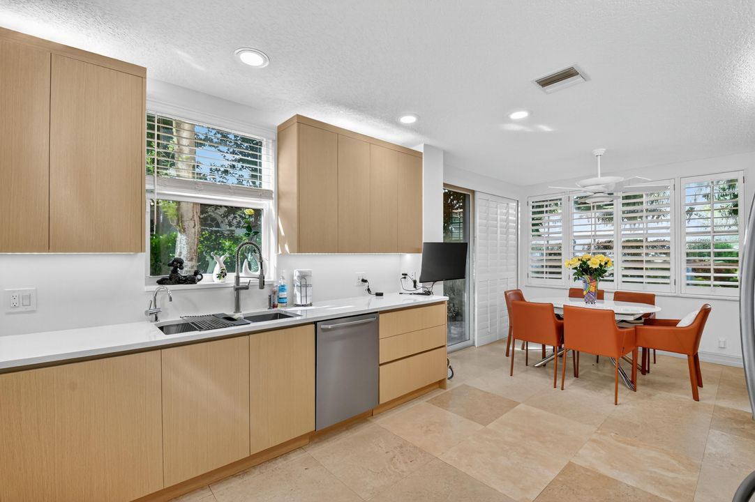 Active With Contract: $1,499,000 (4 beds, 5 baths, 3213 Square Feet)