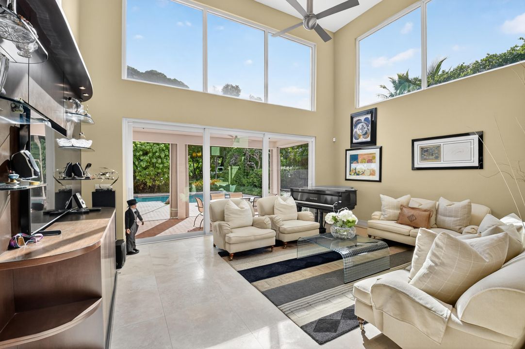 Active With Contract: $1,499,000 (4 beds, 5 baths, 3213 Square Feet)