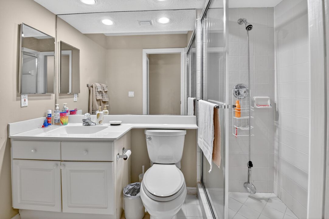 Active With Contract: $1,499,000 (4 beds, 5 baths, 3213 Square Feet)