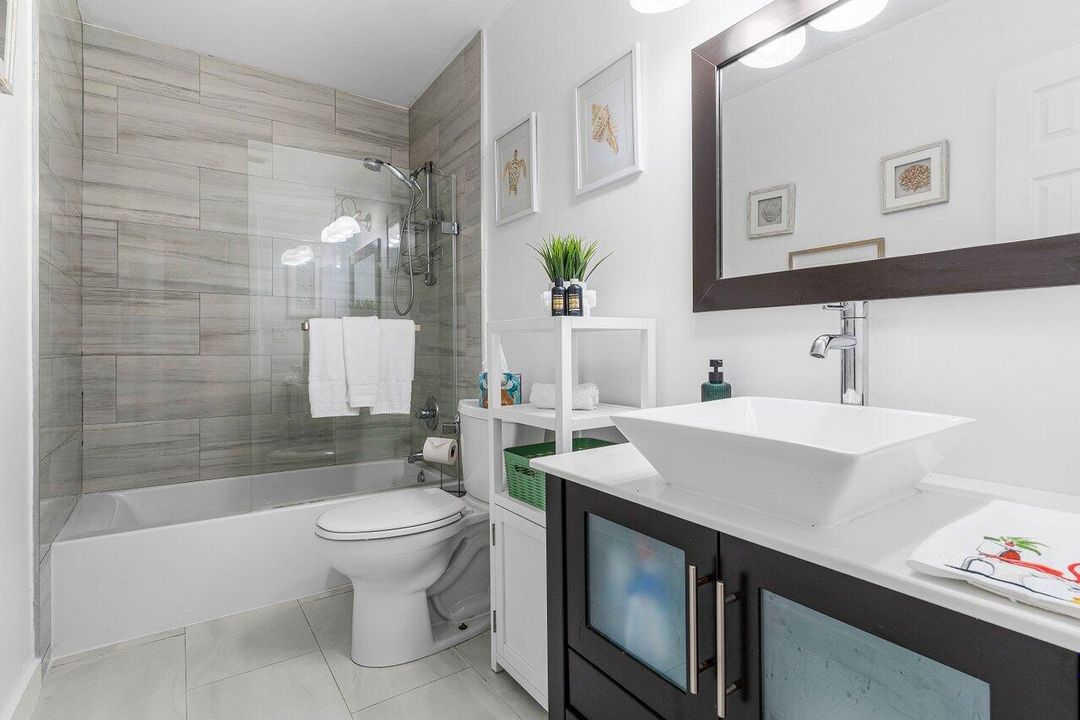 For Rent: $8,000 (4 beds, 2 baths, 1746 Square Feet)