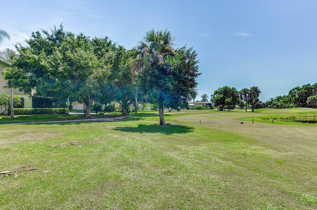 待售: $284,900 (2 贝兹, 2 浴室, 1384 平方英尺)