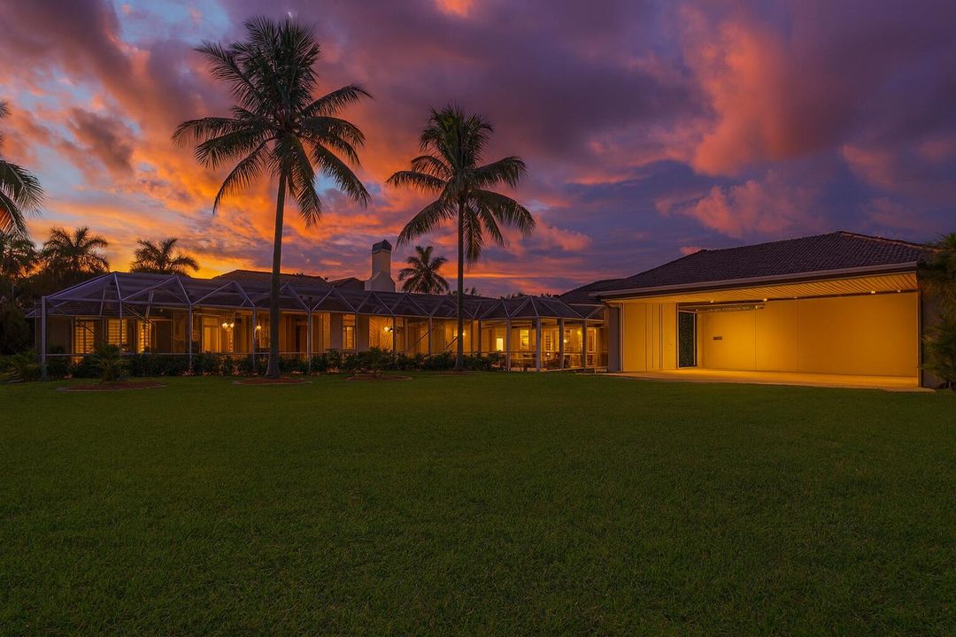 For Sale: $3,419,000 (5 beds, 4 baths, 3707 Square Feet)