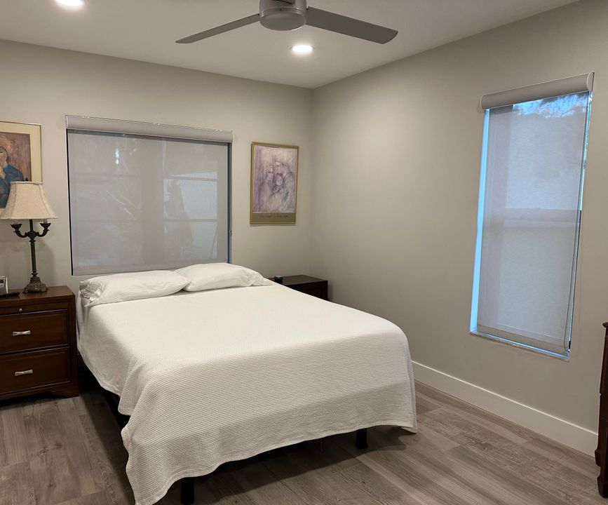 Active With Contract: $4,500 (2 beds, 2 baths, 1092 Square Feet)