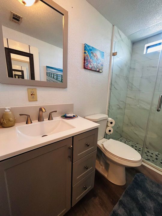 For Sale: $295,000 (3 beds, 2 baths, 1600 Square Feet)