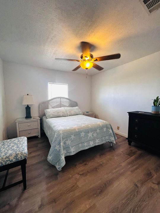 For Sale: $295,000 (3 beds, 2 baths, 1600 Square Feet)