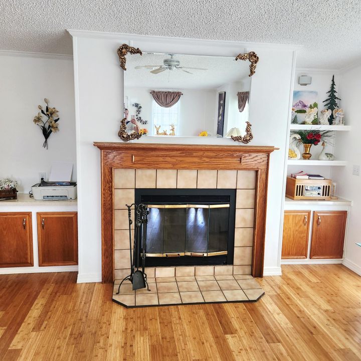 For Sale: $99,000 (2 beds, 2 baths, 1550 Square Feet)