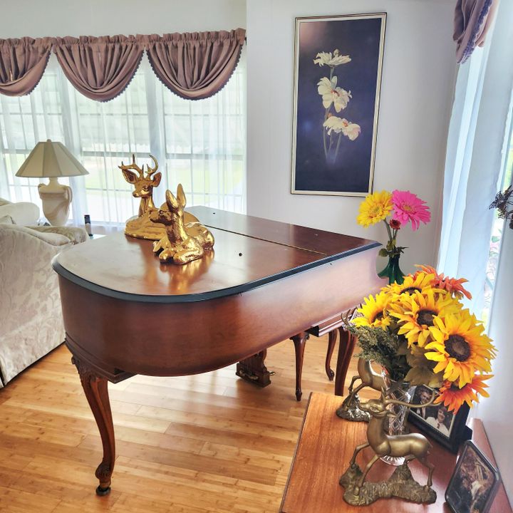 For Sale: $99,000 (2 beds, 2 baths, 1550 Square Feet)