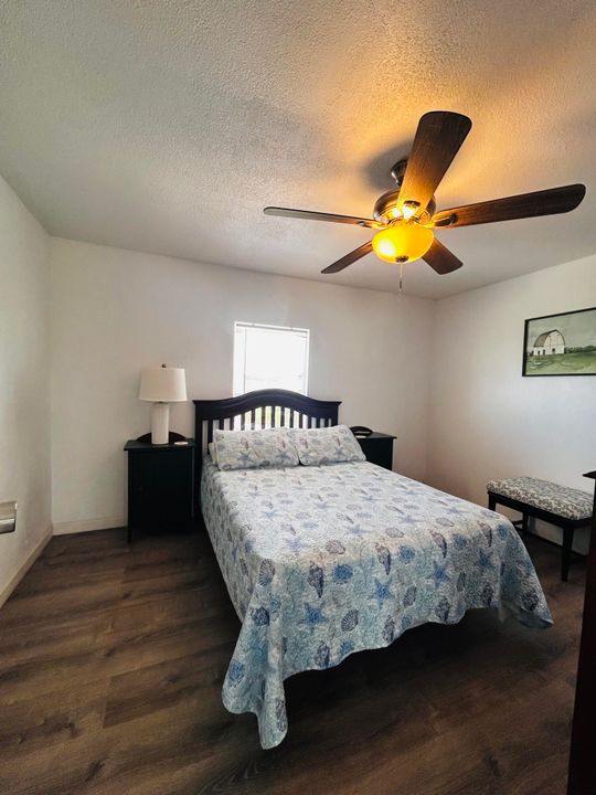 For Sale: $295,000 (3 beds, 2 baths, 1600 Square Feet)