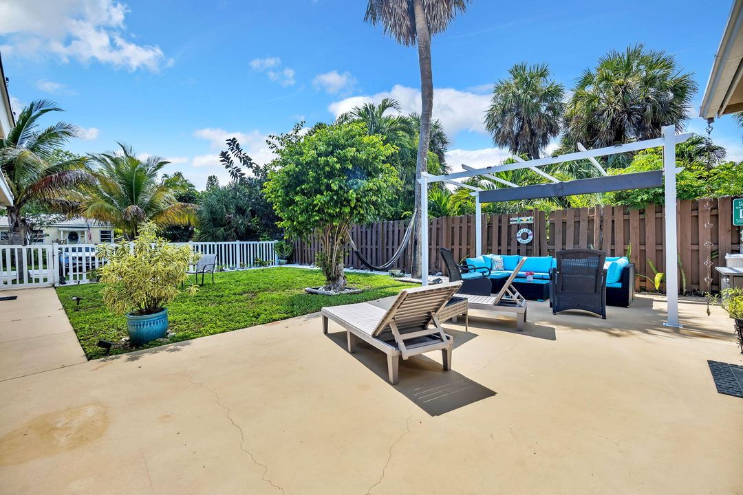 For Sale: $1,340,000 (0 beds, 0 baths, 1800 Square Feet)