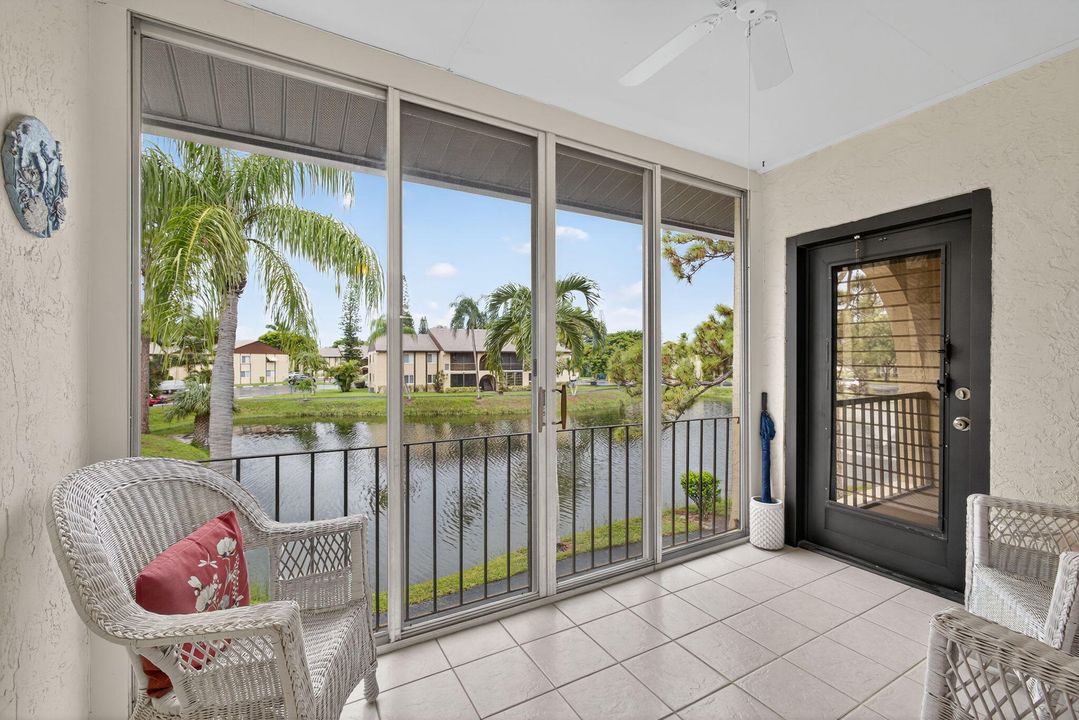 На продажу: $155,000 (2 спален, 1 ванн, 935 Квадратных фут)