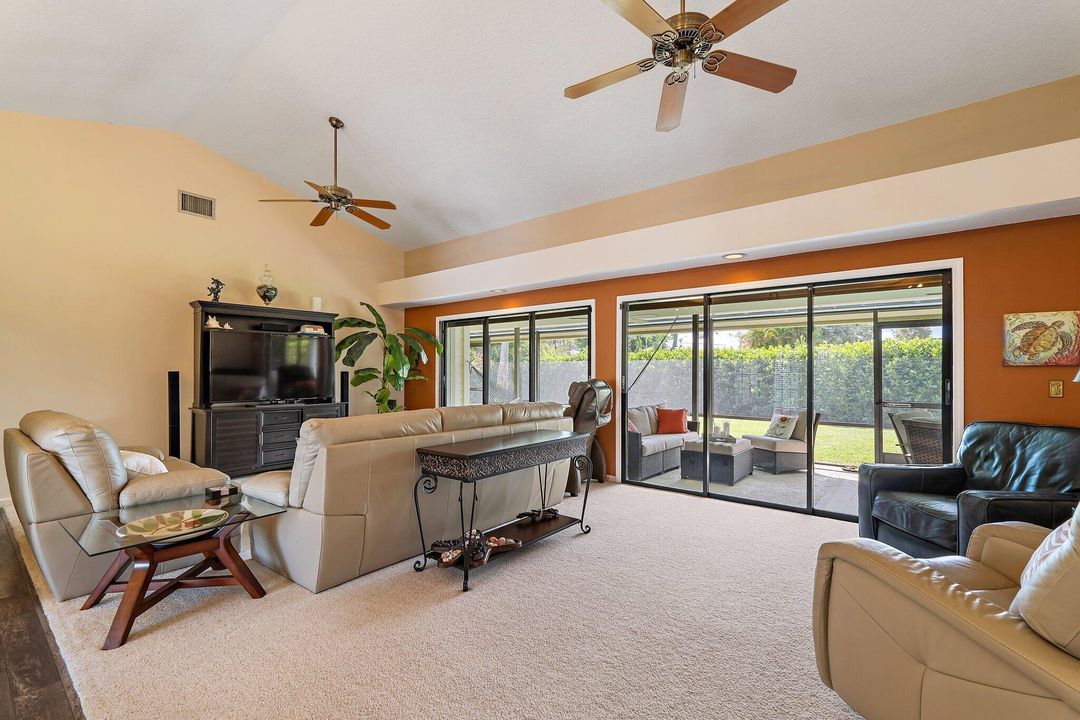 For Sale: $765,000 (3 beds, 2 baths, 1942 Square Feet)