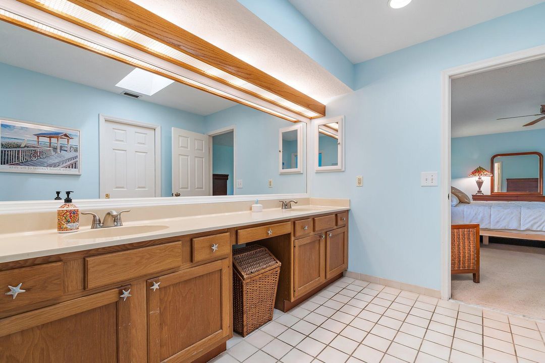 For Sale: $765,000 (3 beds, 2 baths, 1942 Square Feet)