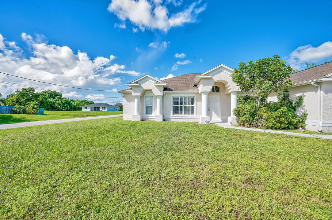 Под контрактом: $2,500 (3 спален, 2 ванн, 1986 Квадратных фут)