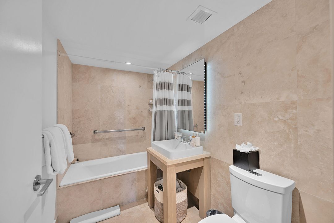 For Sale: $4,990,000 (3 beds, 3 baths, 1687 Square Feet)