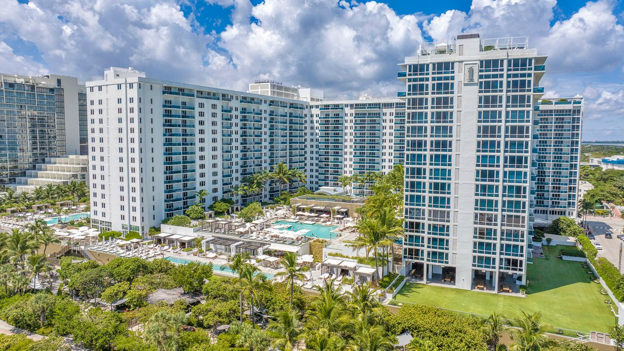 For Sale: $4,990,000 (3 beds, 3 baths, 1687 Square Feet)