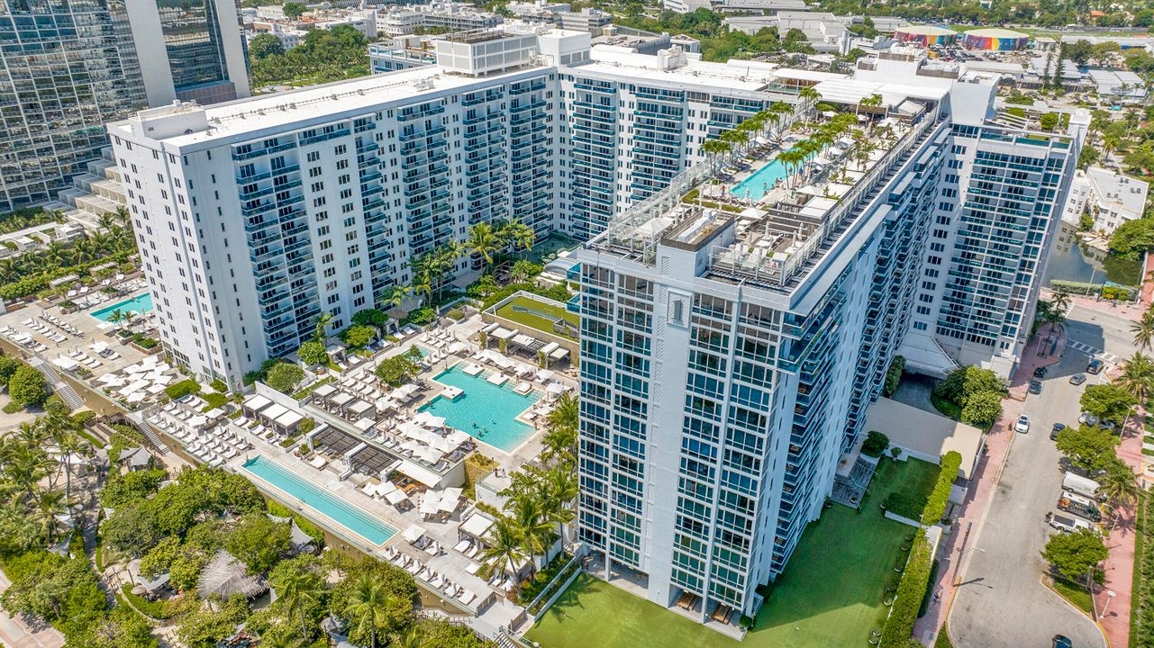 For Sale: $4,990,000 (3 beds, 3 baths, 1687 Square Feet)