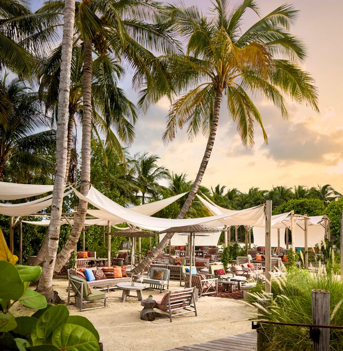 For Sale: $4,990,000 (3 beds, 3 baths, 1687 Square Feet)