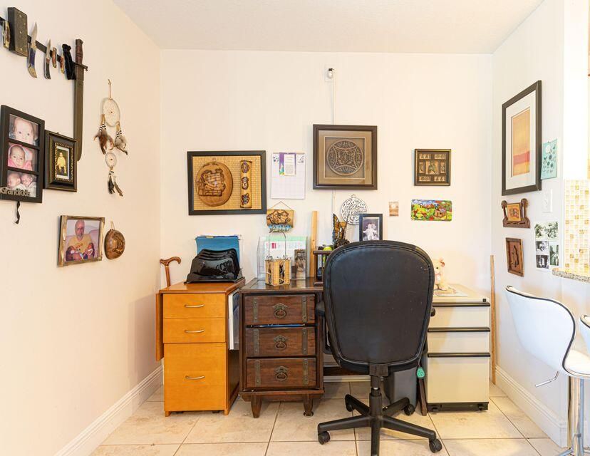 Activo con contrato: $110,000 (2 camas, 1 baños, 935 Pies cuadrados)