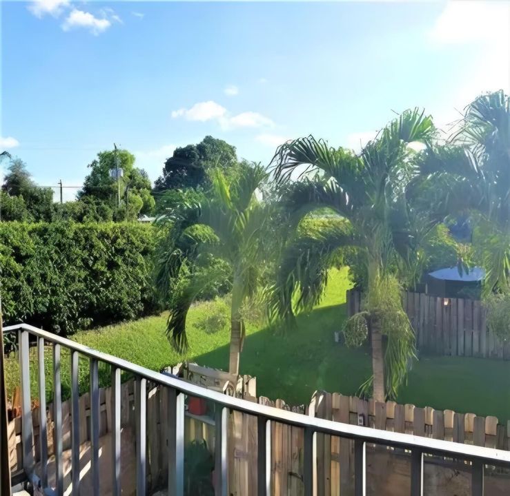 待售: $259,990 (2 贝兹, 2 浴室, 1260 平方英尺)