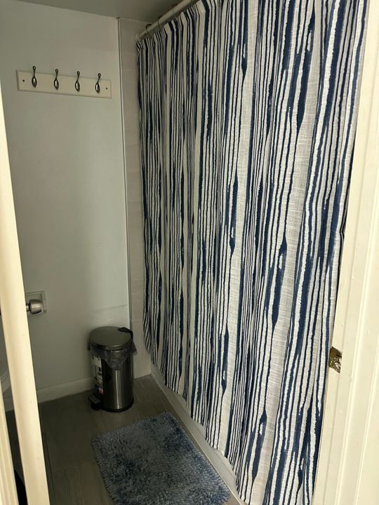 待售: $259,990 (2 贝兹, 2 浴室, 1260 平方英尺)