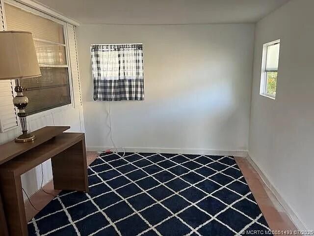 For Sale: $38,500 (2 beds, 2 baths, 1000 Square Feet)